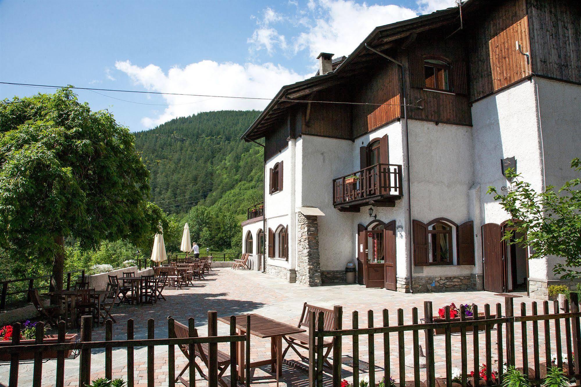 Chalet Sul Lago Hotel In Montagna Moncenisio Exterior foto